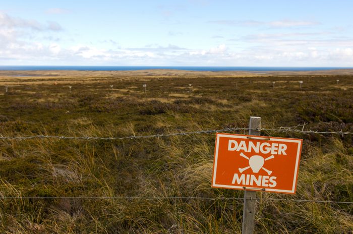 دوبراوکا اوگرشیچ خاطره کردکریمی جستار روایی انتشاارت اطراف