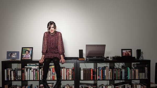 والریا لوئیزلی کیوان سررشته اگر به خودم برگردم نشر اطراف جستار روایی