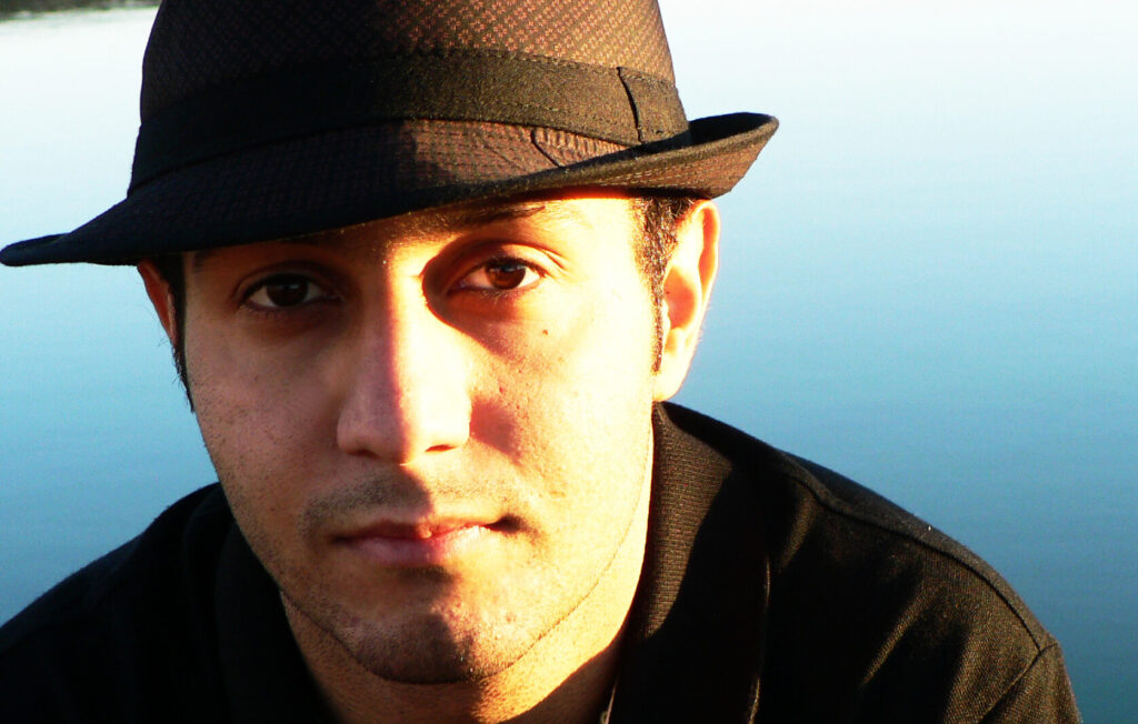 علی طباطبائی ابراهیمی، علی طباطبایی، خانه خوانی، نشر اطراف، معماری، جستار، معماری دوران گذار، کتاب معماری