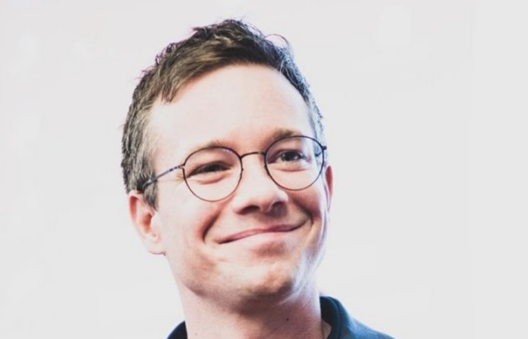 ژاک کوپچیک، روزی روزگاری سازمان، کریستین ارلاخ