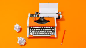 آنت سیمونز، بهترین قصه گو برنده است، زهرا باختری، نشر اطراف، خرید کتاب، نفیسه مرشدزاده، قصه گویی، داستان