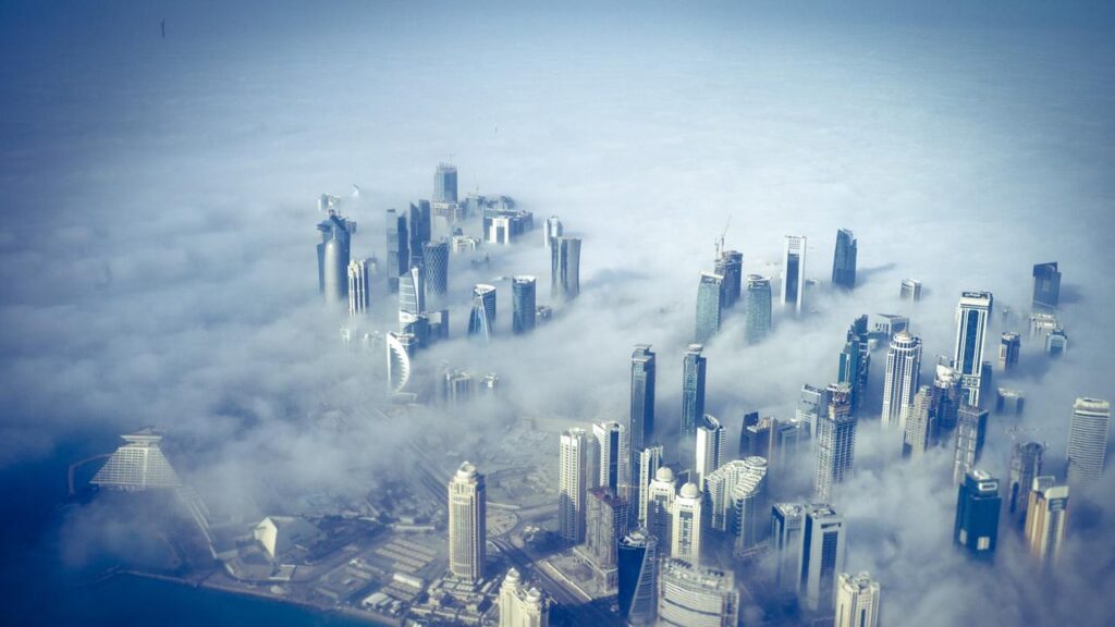 اوتوپیا، آرمانشهر، یوتوپیا، خلاف زمان، الهام شوشتری زاده، دیه گو گاروچو، جستار اسپانیایی، توماس مور